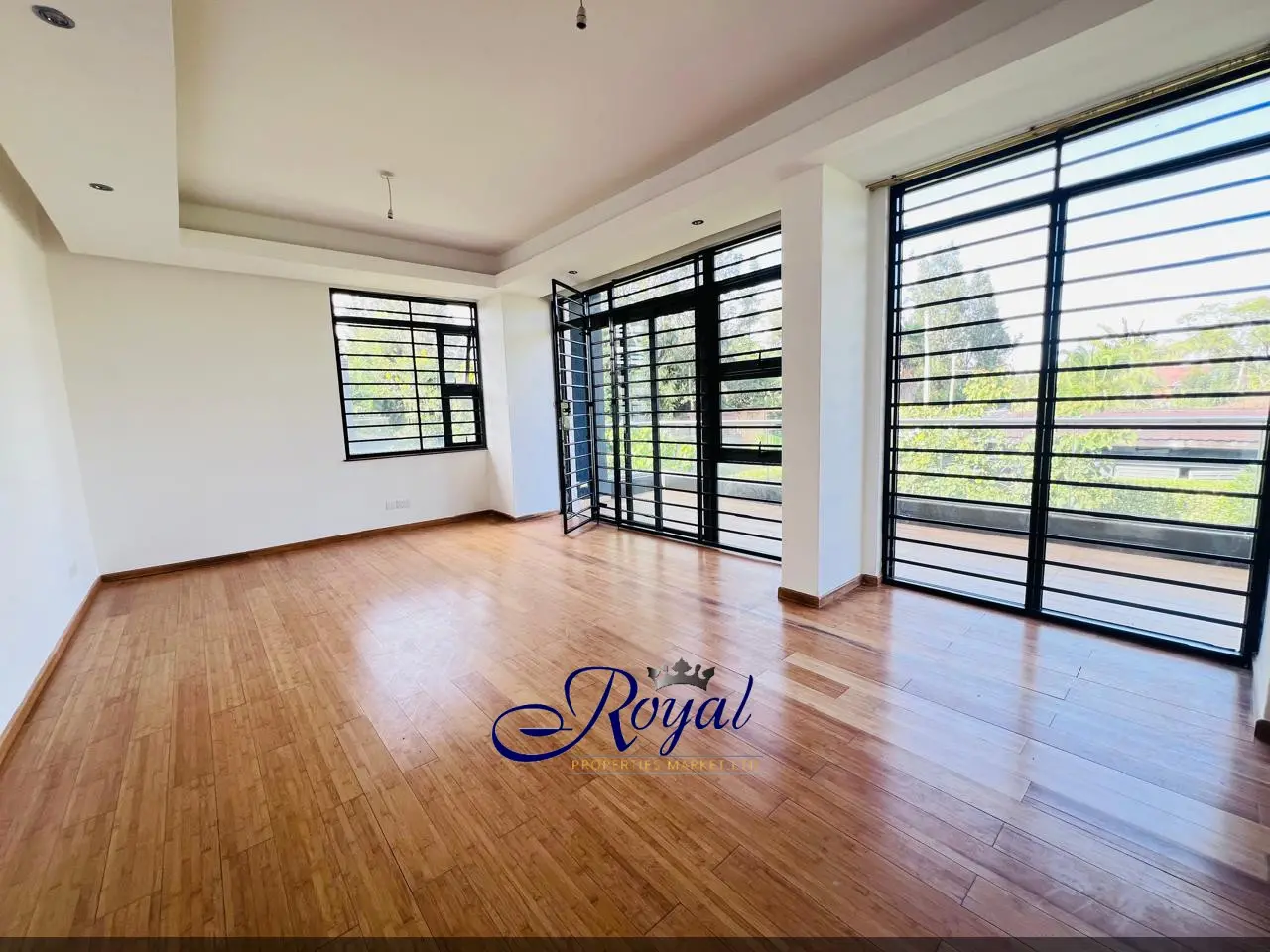 Elegant 4-Bedroom Townhouse for Sale - Garden Estate